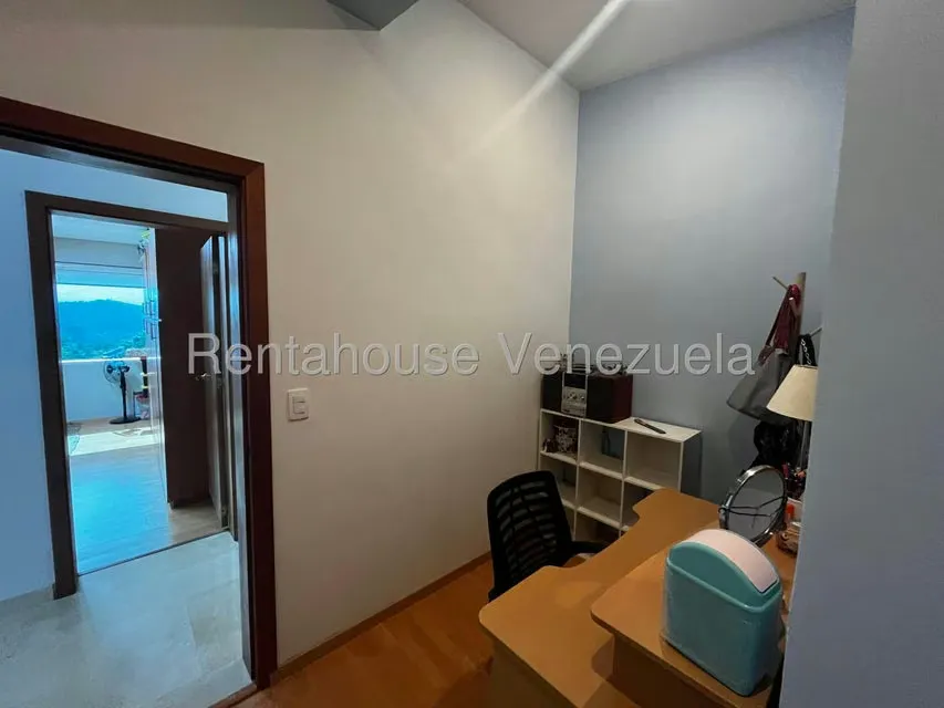 Casa (Duplex) en Venta en Oripoto, Distrito Metropolitano - 35