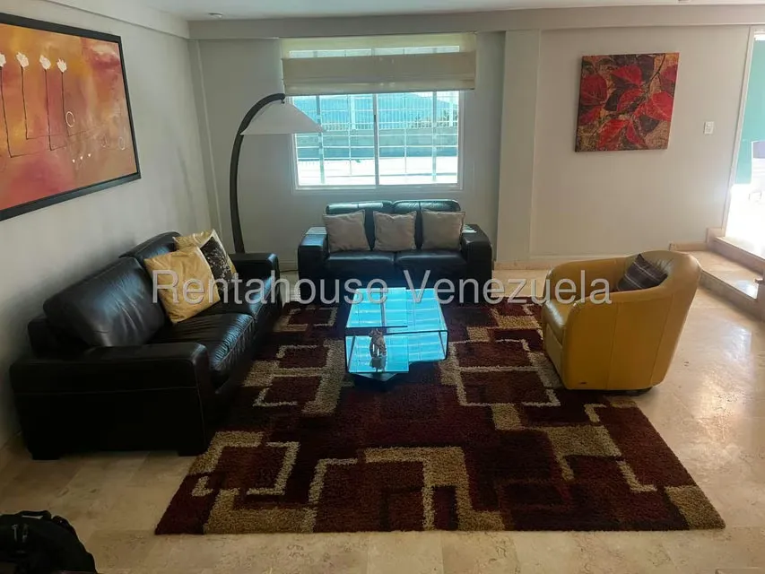 Casa (Duplex) en Venta en Oripoto, Distrito Metropolitano - 10