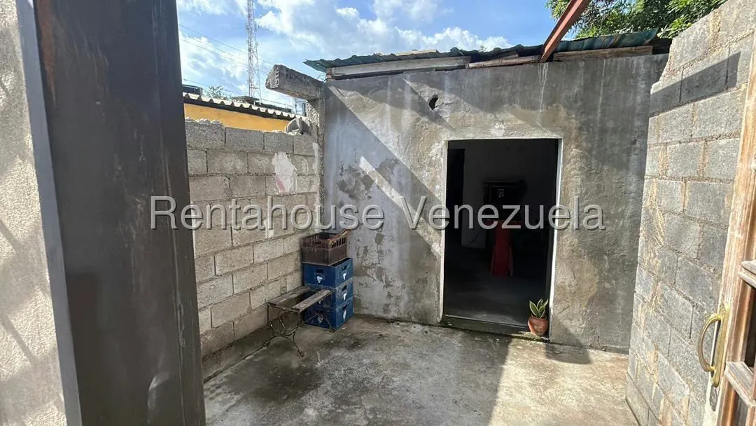 Casa (1 Nivel) en Venta en La Piedad Norte, Lara - 16