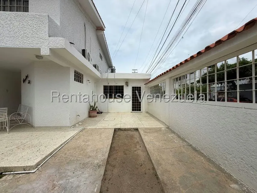 Casa (Duplex) en Venta en Buena Vista, Zulia - 30