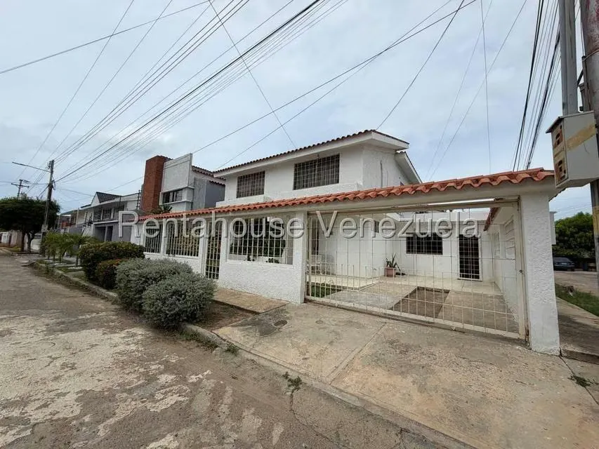 Casa (Duplex) en Venta en Buena Vista, Zulia - 34