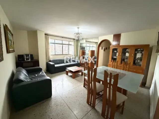 Apartamento en venta en Los Jardines del Valle - 3