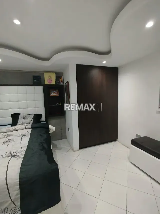 Venta de lindo PenHouse totalmente remodelado en El Encantado, El Hatillo - 17