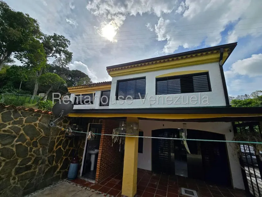 Townhouse (Duplex) en Alquiler en La Union, Distrito Metropolitano - 20