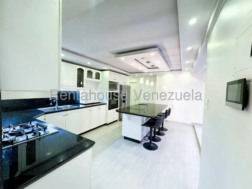 Casa (Multipes Niveles) en Venta en El Cafetal, Distrito Metropolitano - 14