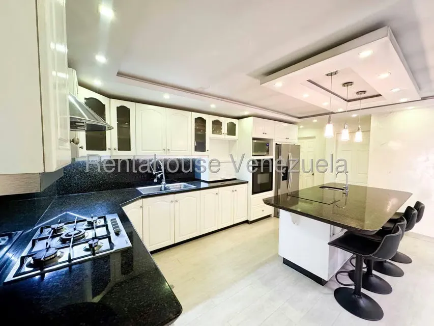 Casa (Multipes Niveles) en Venta en El Cafetal, Distrito Metropolitano - 15