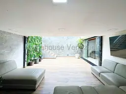 View 32