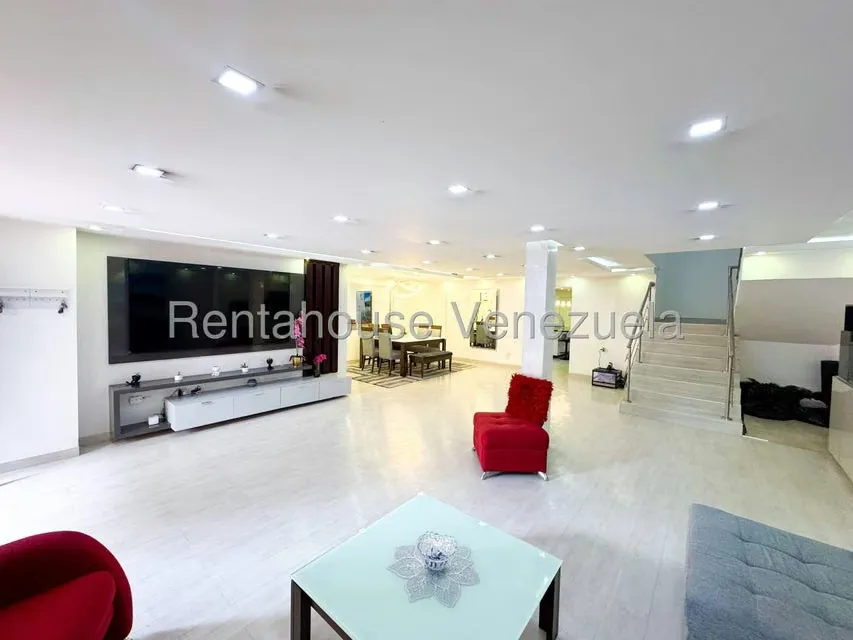 Casa (Multipes Niveles) en Venta en El Cafetal, Distrito Metropolitano - 5