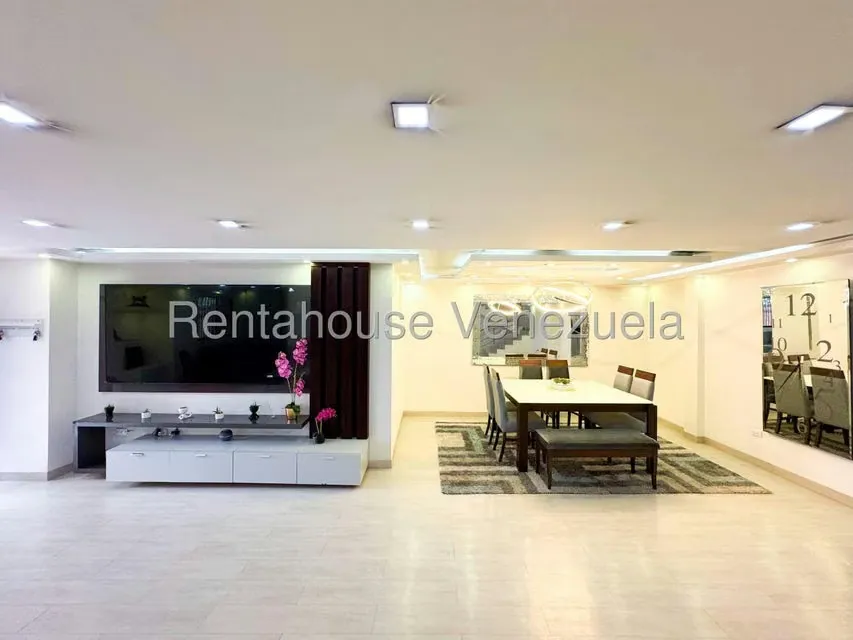 Casa (Multipes Niveles) en Venta en El Cafetal, Distrito Metropolitano - 8