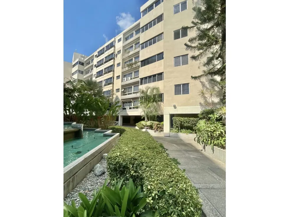 Se alquila apto 275 m2 3h+s/3.5b+s/3p Colinas de Valle Arriba - 24