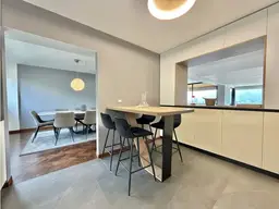 View 10