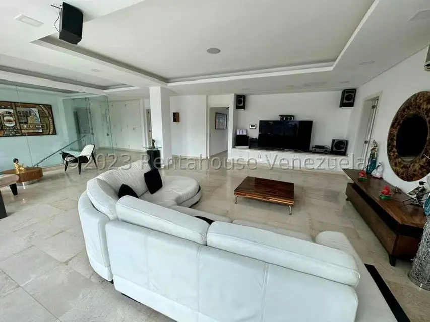 Casa (Multipes Niveles) en Venta en La Lagunita Country Club, Distrito Metropolitano - 34