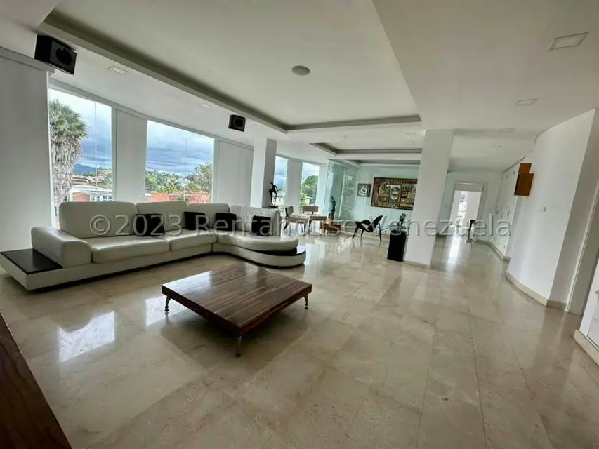 Casa (Multipes Niveles) en Venta en La Lagunita Country Club, Distrito Metropolitano - 35