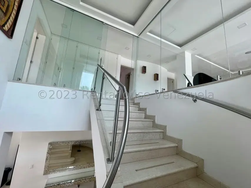 Casa (Multipes Niveles) en Venta en La Lagunita Country Club, Distrito Metropolitano - 44