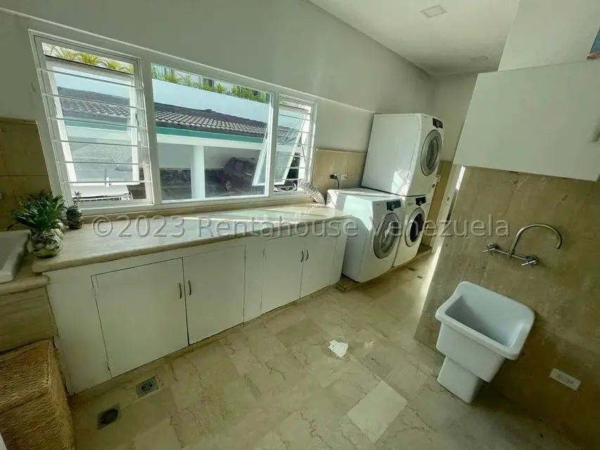 Casa (Multipes Niveles) en Venta en La Lagunita Country Club, Distrito Metropolitano - 57