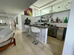 Vista 67