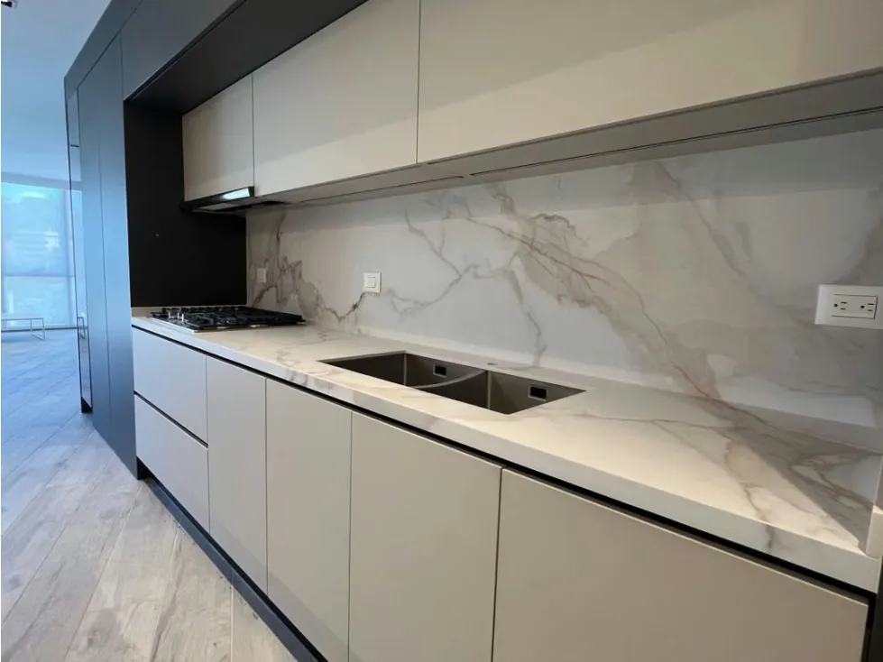 En Venta Apartamento en Premier Las Mercedes. Baruta - Caracas - 13