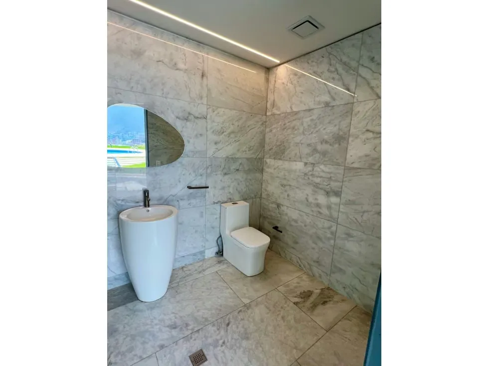 En Venta Apartamento en Premier Las Mercedes. Baruta - Caracas - 38
