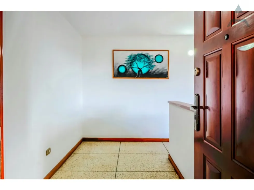 Se vende Edificio 1965m² Colinas de Bello Monte - 15
