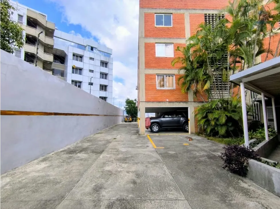 Se vende Edificio 1965m² Colinas de Bello Monte - 4