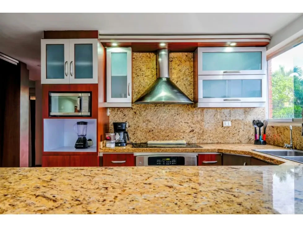 Se vende Edificio 1965m² Colinas de Bello Monte - 10