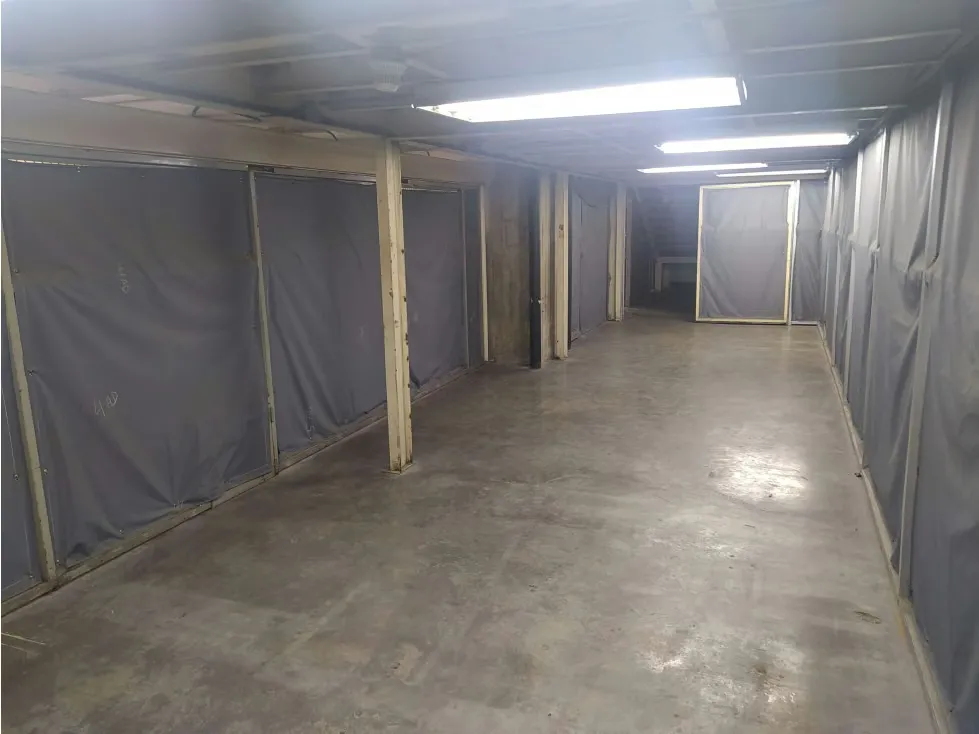 AMPLIO LOCAL EN ALQUILER EN BOLEÍTA SUR 1.177m2 - 10