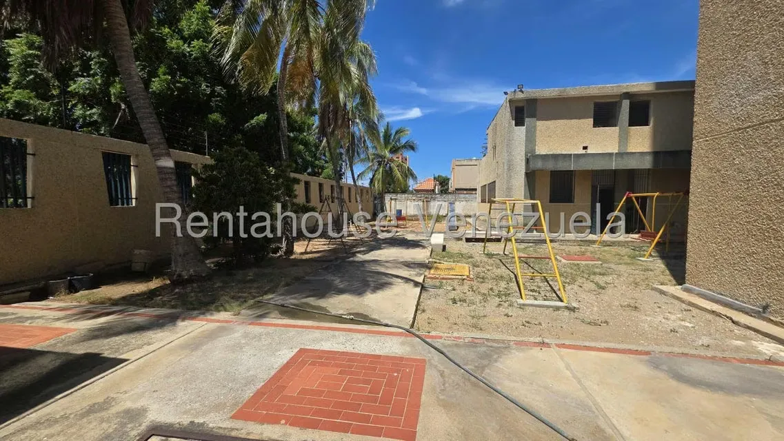 Apartamento (1 Nivel) en Venta en Ambrosio, Zulia - 32