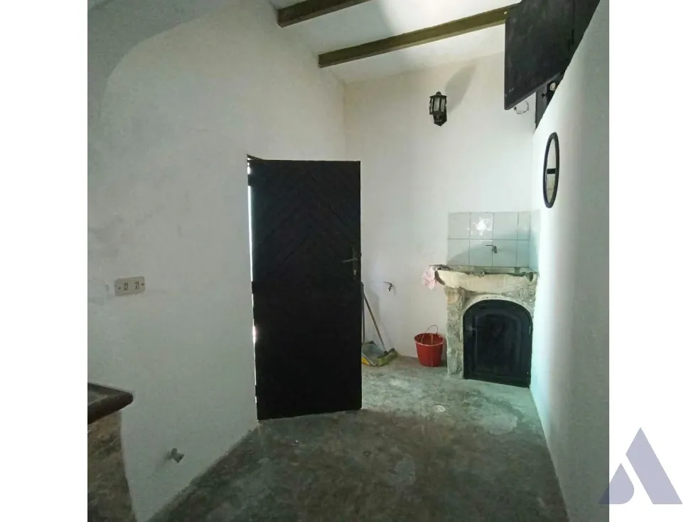 Alquilo local comercial a pie de calle 80m2 Pueblo del Hatillo 9374 - 8