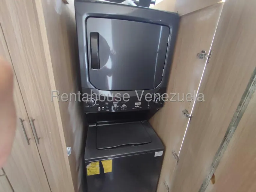 Apartamento (1 Nivel) en Alquiler en Palma Real, Carabobo - 13