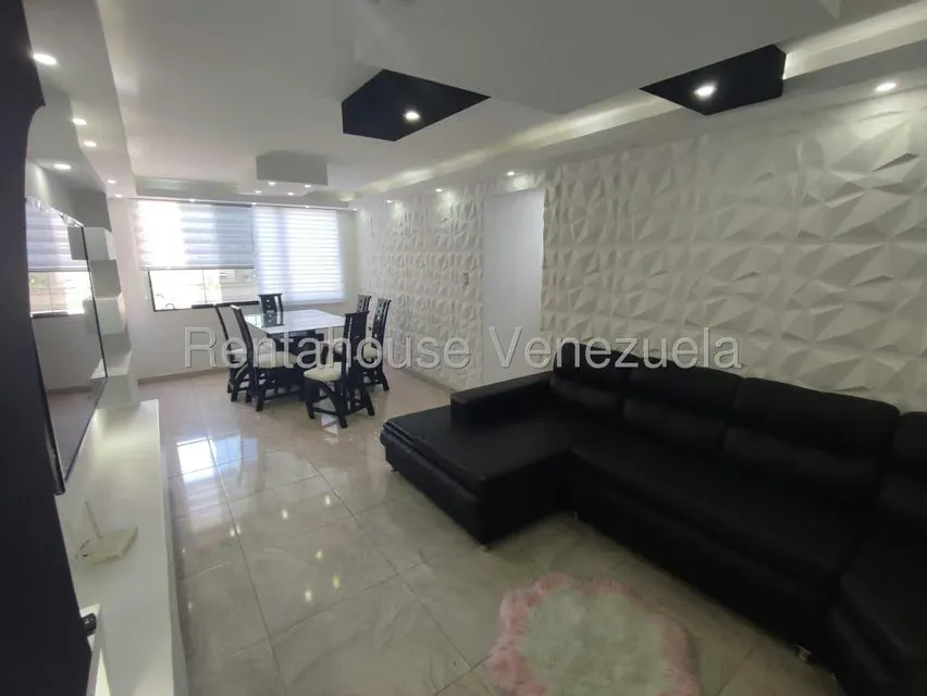 Apartamento (1 Nivel) en Alquiler en Palma Real, Carabobo - 3