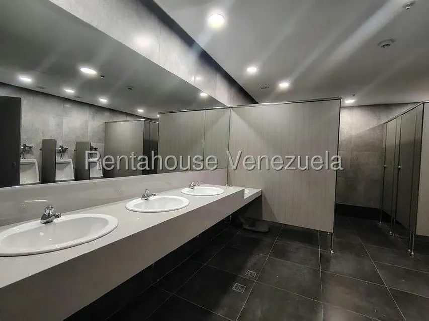 Oficina en Venta en Campo Alegre, Distrito Metropolitano - 12