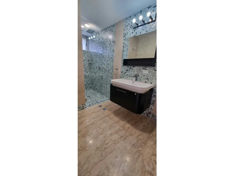 Alquilo apartamento 143m2 La Castellana 8882 - 8