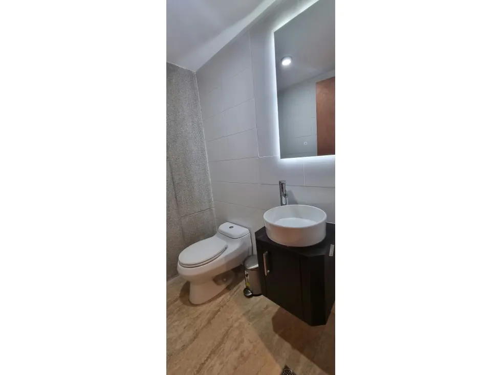 Alquilo apartamento 143m2 La Castellana 8882 - 9