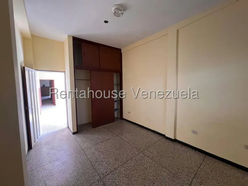 Local Comercial en Alquiler en Parroquia Concepcion, Lara - 22