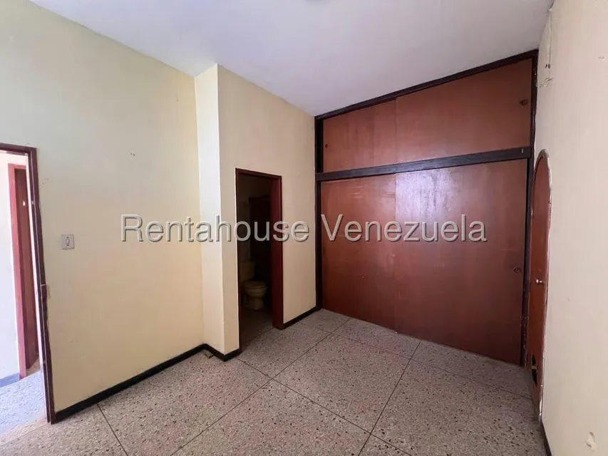 Local Comercial en Alquiler en Parroquia Concepcion, Lara - 24