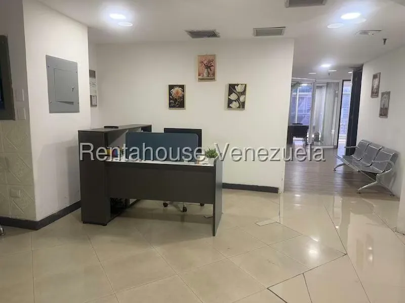 Oficina en Alquiler en El Recreo, Distrito Metropolitano - 3