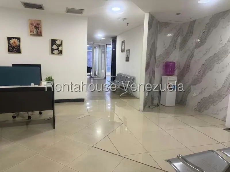 Oficina en Alquiler en El Recreo, Distrito Metropolitano - 5