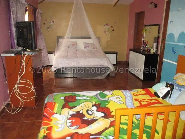 Casa (1 Nivel) en Venta en Colinas de Carrizal, Miranda - 25