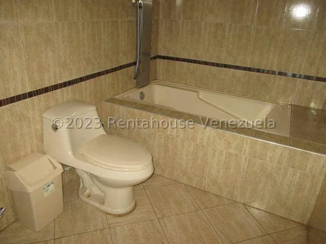 Casa (1 Nivel) en Venta en Colinas de Carrizal, Miranda - 30