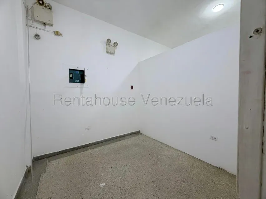 Local Comercial en Venta en Punto Fijo, Falcon - 11