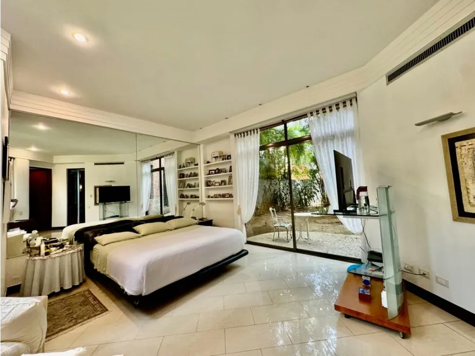 Se vende PB 420m2 + 360m2 jardin 4h+2s/6b/7p Altamira - 36