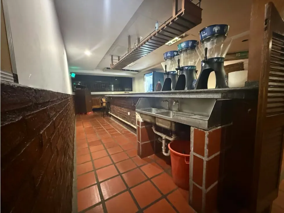 Local Comercial Restaurante 190m Mezzanina en Chacao - 3