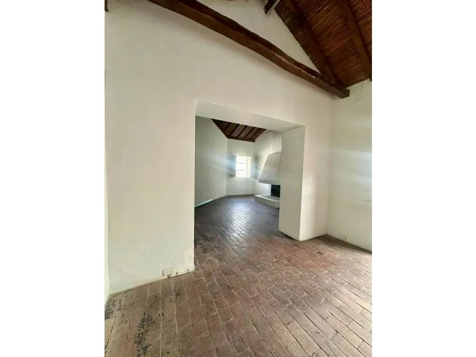 Alquilo local/casa colonial 390m2 Pueblo del Hatillo 0811 - 12
