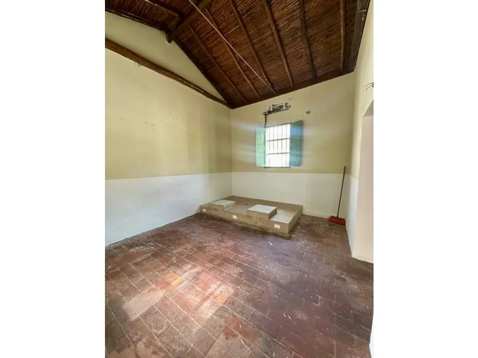 Alquilo local/casa colonial 390m2 Pueblo del Hatillo 0811 - 14