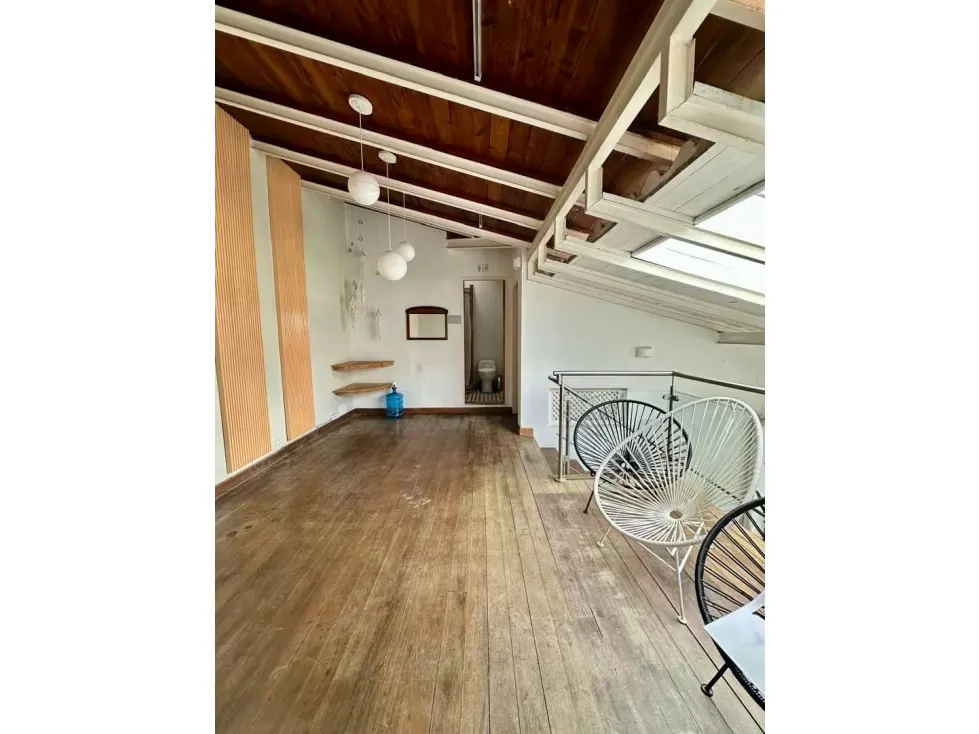 Alquilo local/casa colonial 390m2 Pueblo del Hatillo 0811 - 17