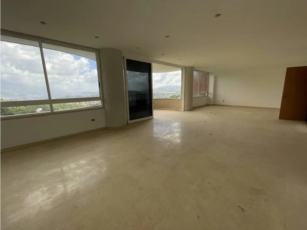 Se vende apto 322m2 4h+2s/3.5b+2s/5p Mirador de los Campitos 2032 - 2