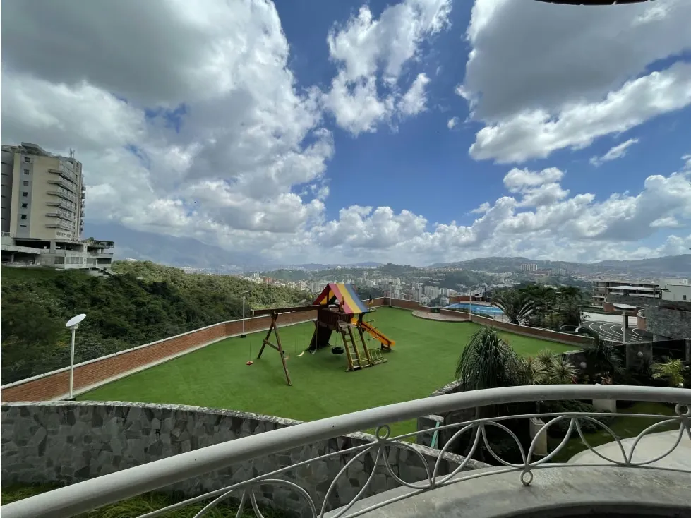 Se vende apto 322m2 4h+2s/3.5b+2s/5p Mirador de los Campitos 2032 - 3
