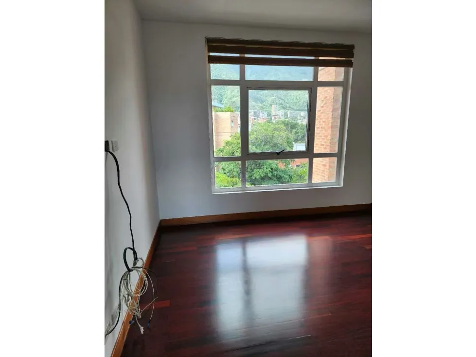 Se Alquila duplex 3H+S/5b/5E + maletero La castellana - 22