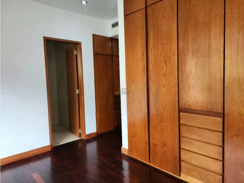 Se Alquila duplex 3H+S/5b/5E + maletero La castellana - 25