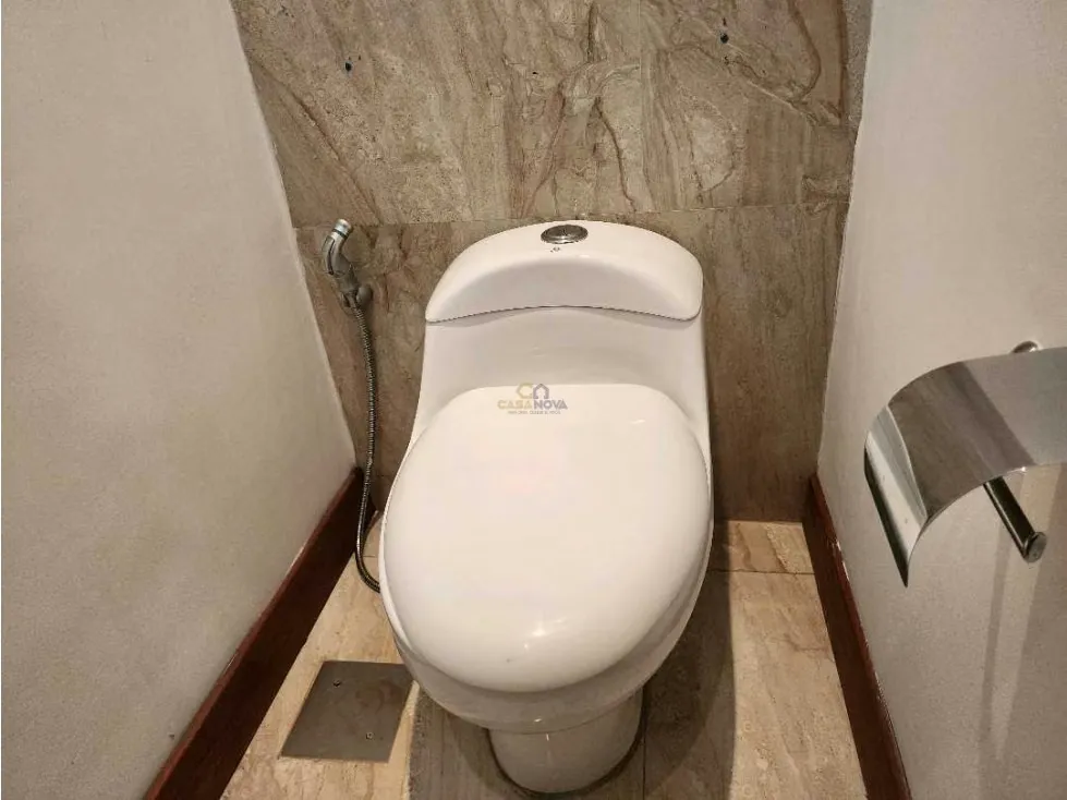 Se Alquila duplex 3H+S/5b/5E + maletero La castellana - 36